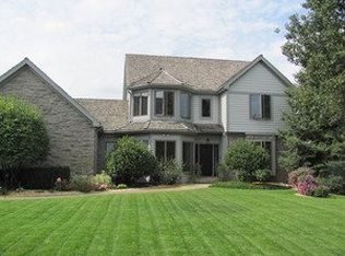 8415 Heather Rdg, Spring Grove, IL 60081