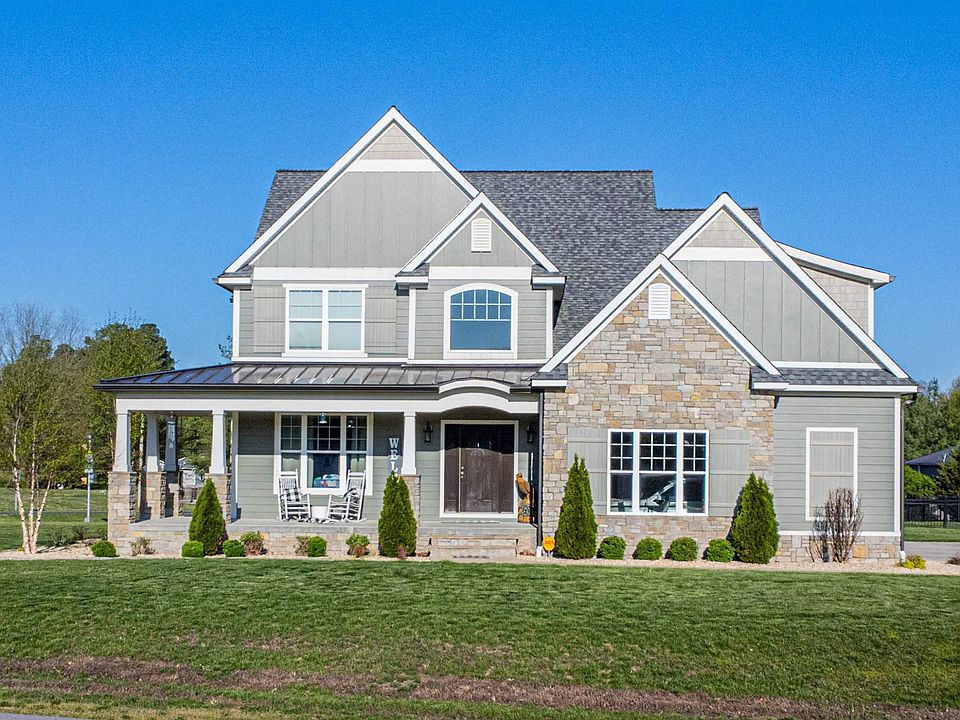 1st image of 25 Hill Creek Ln