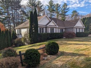36 Brackett Hill Rd, Charlton, MA 01507