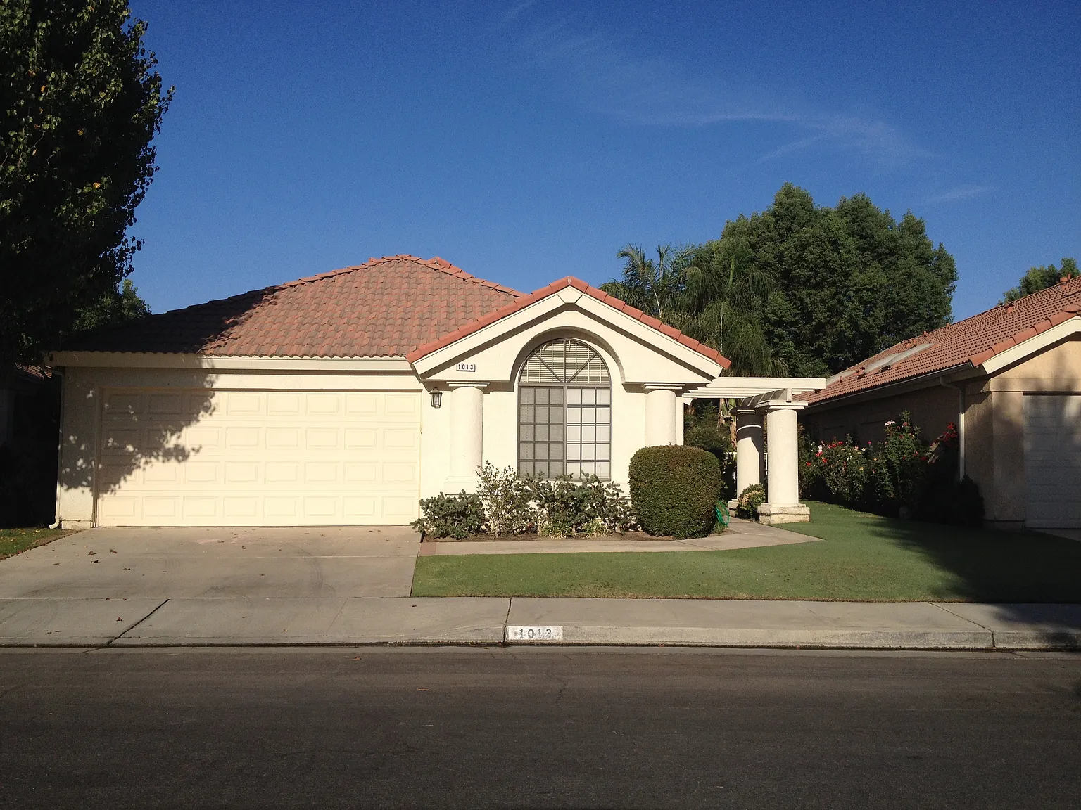 1013 Sussex Cir photo 1