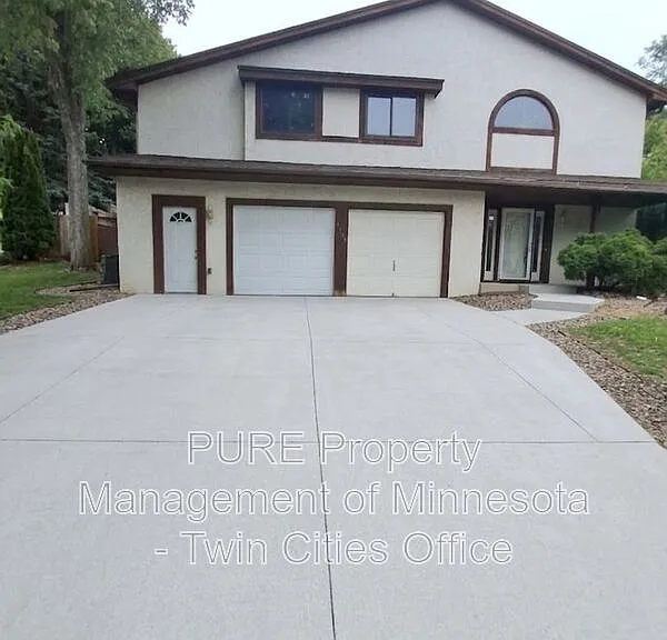 3106 Innsbruck Dr — Photo 1