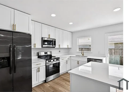 6013 Cedar Ln — Photo 24