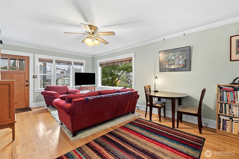 4th image of 4334 SW Dawson Street