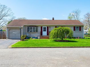 18 Stratford Dr, Brick, NJ 08724