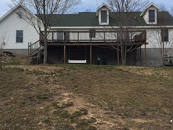 3rd image of 2475 E White Lake Dr