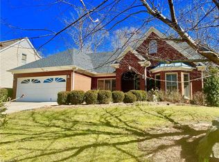 123 Wellesborough Rd, Winston Salem, NC 27104