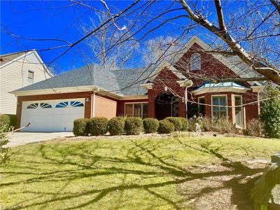 123 Wellesborough Rd, Winston Salem, NC, 27104