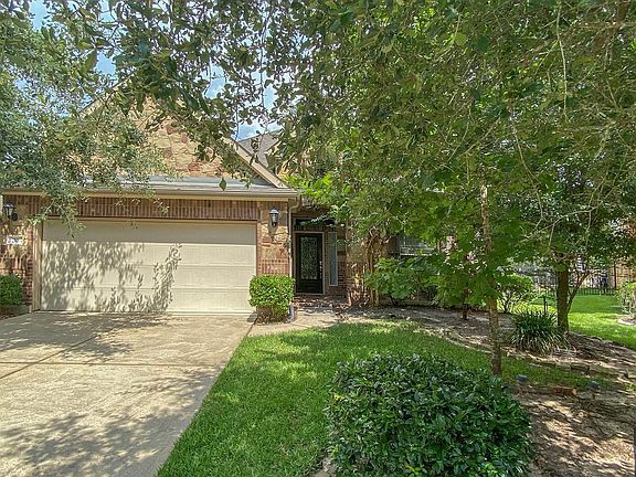 4th image of 10 Arrowfeather Pl