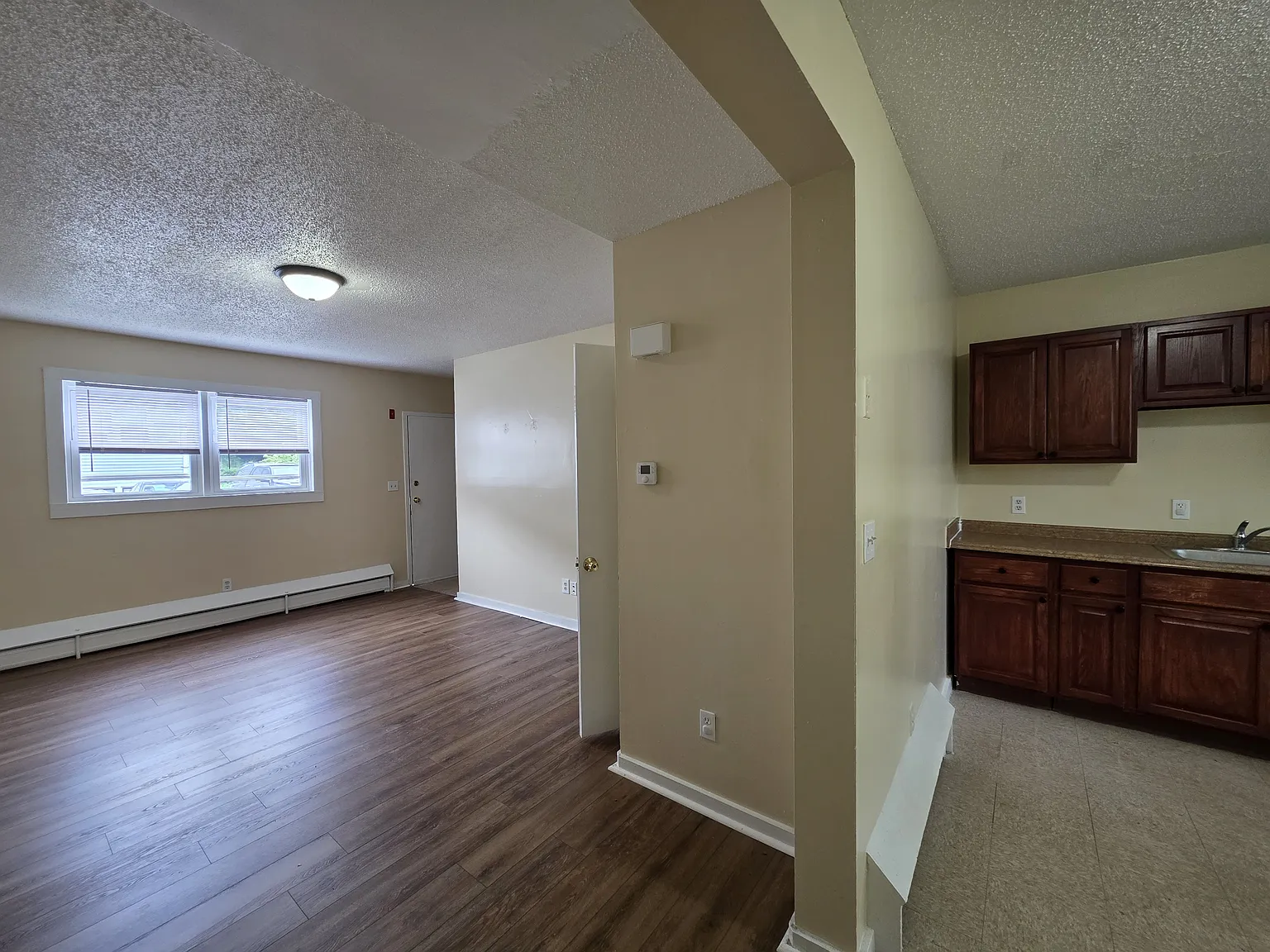 2 bed, 1.5 bath, $1,675 — Photo 4