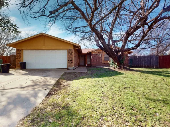 126 Sunnydale Ct, Lewisville, TX 75067