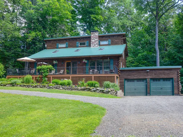 585 Parsonsfield Road, Limerick, ME 04048