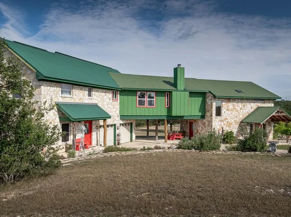 290 Japonica Rd SW, Hunt, TX 78024