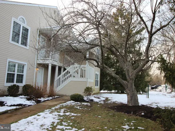 2604 Beacon Hl, Southampton, PA 18966