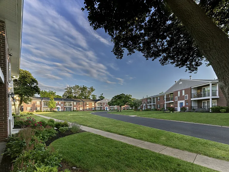 Delmont park like setting
