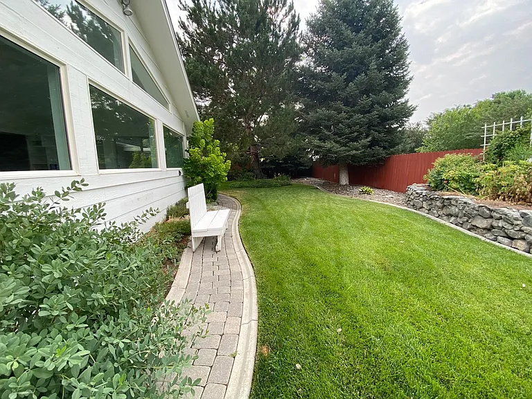 1692 Lantana Dr — Photo 6
