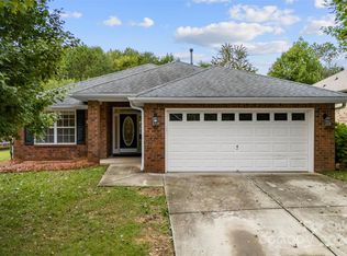 2541 Glyncastle Way, Gastonia, NC 28056