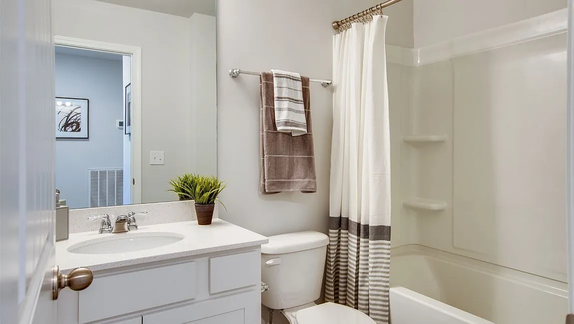 3 bed, 1474 sqft, $1,950 — Photo 3