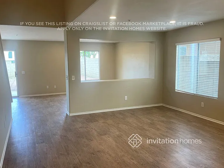 6724 Earhart Ave — Photo 4