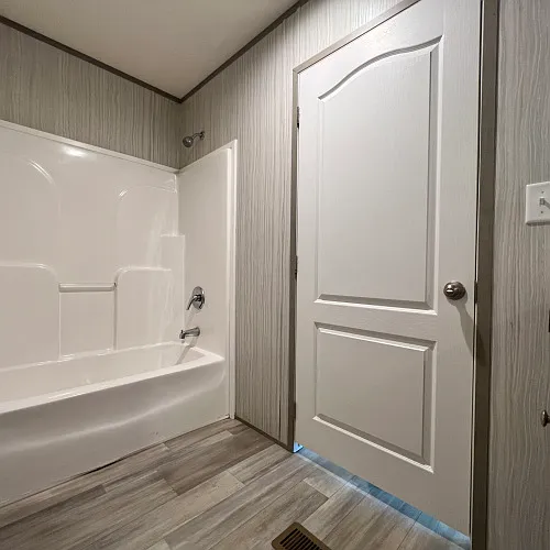92 Teasley Ln — Photo 8