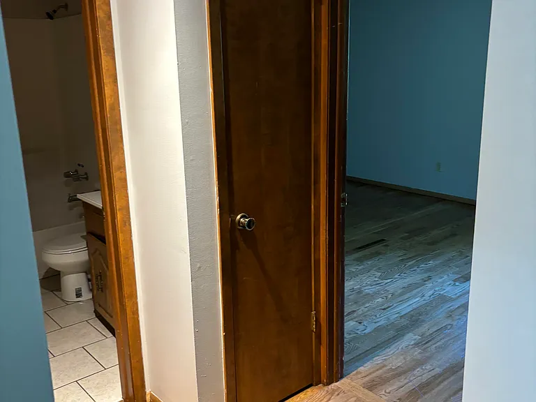 3325 S Danbury Ave — Photo 11