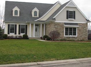 6120 Pine Creek Xing, Grand Blanc, MI