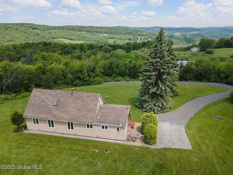 3rd image of 164 Fancher Road
