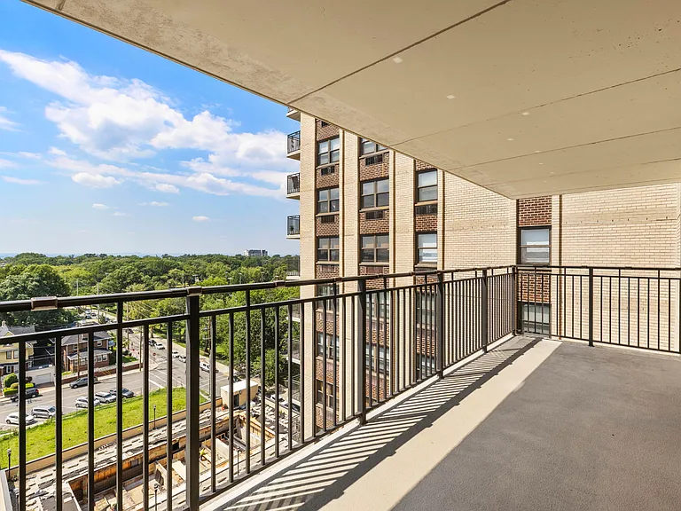7855 Boulevard E #1206 — Photo 12