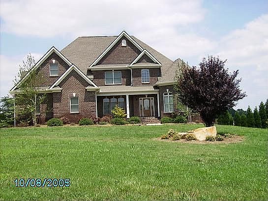 2nd image of 4 Bennetts Crossing Ct