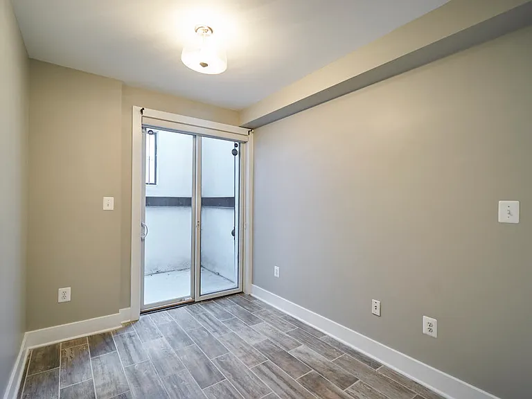 1801 Swann St NW #101 — Photo 17