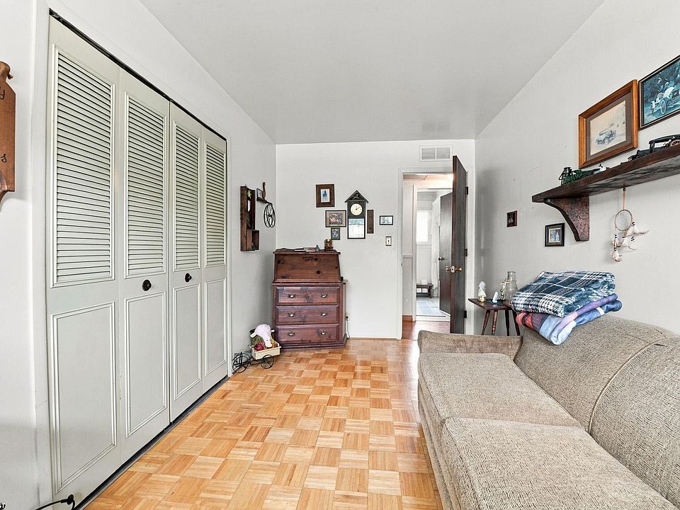 16711 College Blvd, photo 10