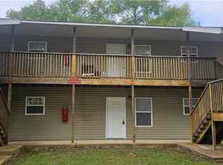 1983 S Razorback Rd #4, Fayetteville, AR 72701