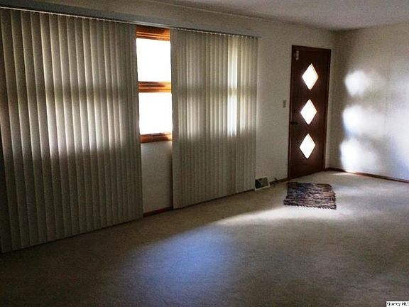 Home for Sale in Quincy, IL $99,500