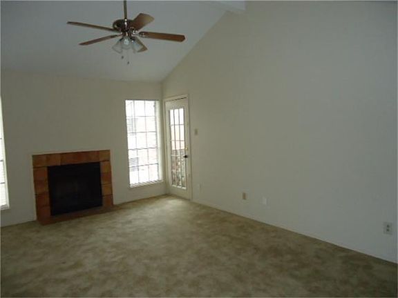3rd image of 12500 Sandpiper Dr APT 186