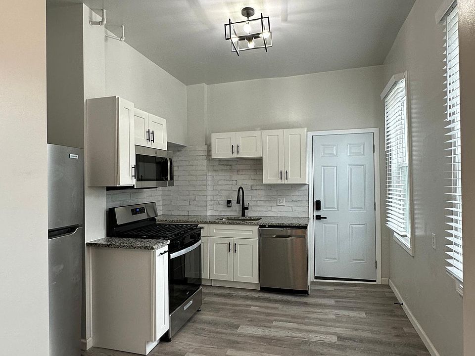1st image of 845 Suismon St Floor 1