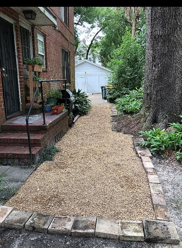 3 bed, 1400 sqft, $1,400 — Photo 4