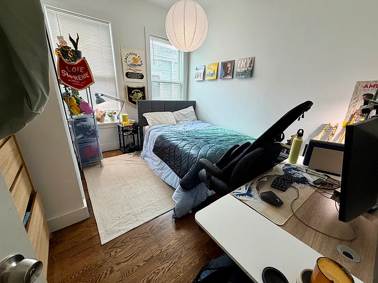 378 Windsor St #2 — Photo 5