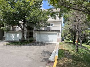 7667 Nicholas Way, Chanhassen, MN 55317