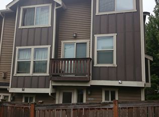3659 Greenwood Ave N, Seattle, WA 98103