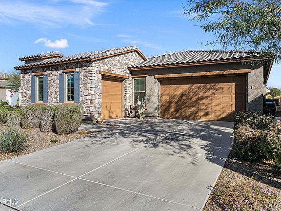 3rd image of 20580 W PASADENA Avenue