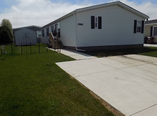 3404 Spring St, Carleton, MI 48117