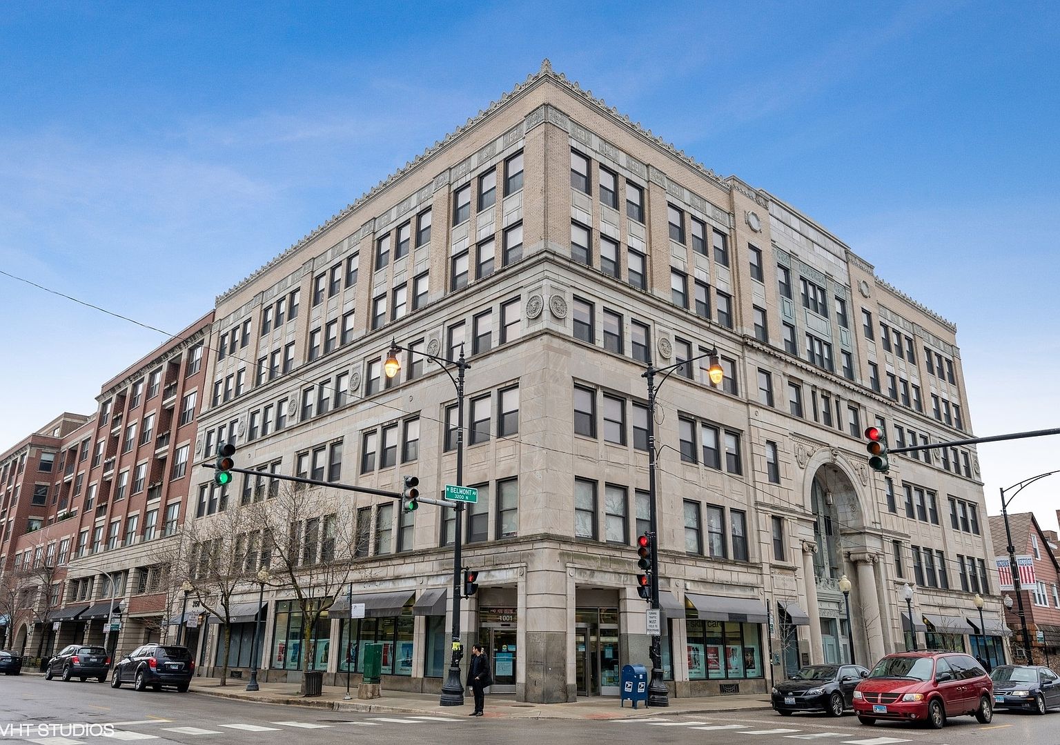 3150 N Sheffield Ave APT 410, Chicago, IL 60657 | Zillow