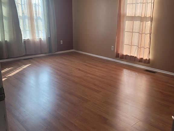 5th image of 147 McNair Ct