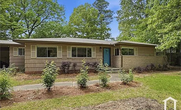 3 bed, 1647 sqft, $1,500 — Photo 1