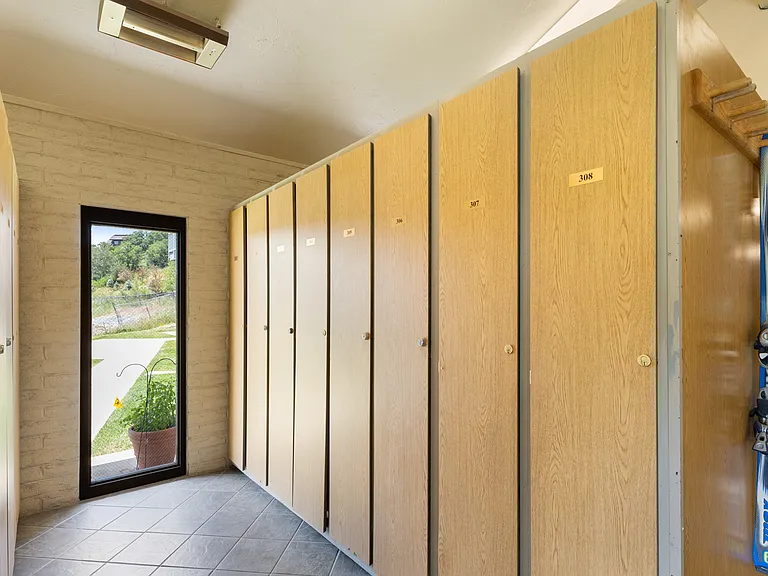 Ski Locker