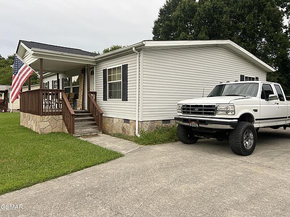 4th image of 3128 Clover Cir
