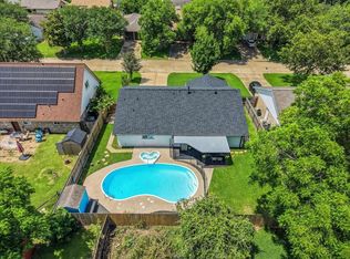 2107 Yorktown Ct S, League City, TX 77573