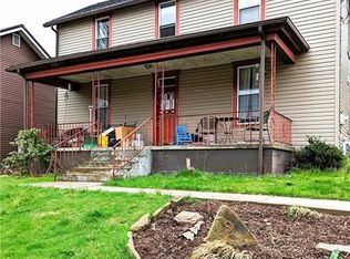 8 Chestnut St, Monongahela, PA 15063