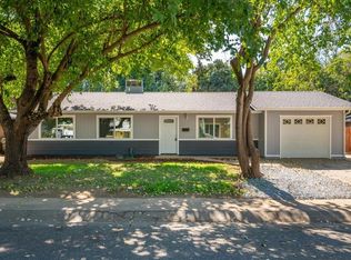 445 Homestead Dr, Red Bluff, CA 96080