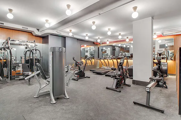 Rented by EXR | media 69