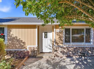 38053 Canyon Heights Dr, Fremont, CA 94536